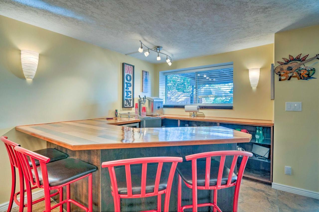 Roomy Salt Lake City Apt With Movieandgame Room Exterior photo